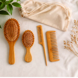 Juego de cuatro cepillos de Bambú para el cabello