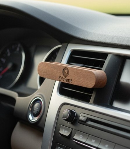 Ambientador para coche de Madera con aceite esencial